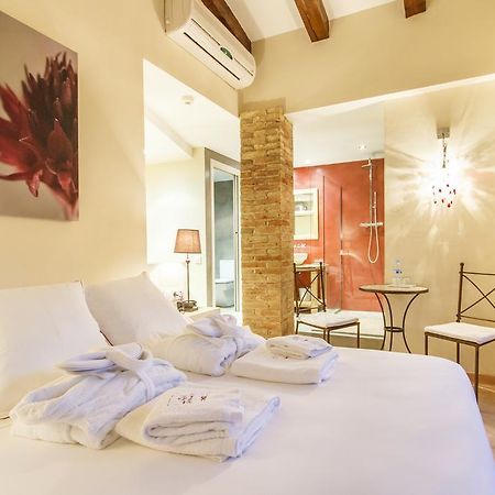 Hotel Rural Cal Torner Adults Only Guiamets Bagian luar foto