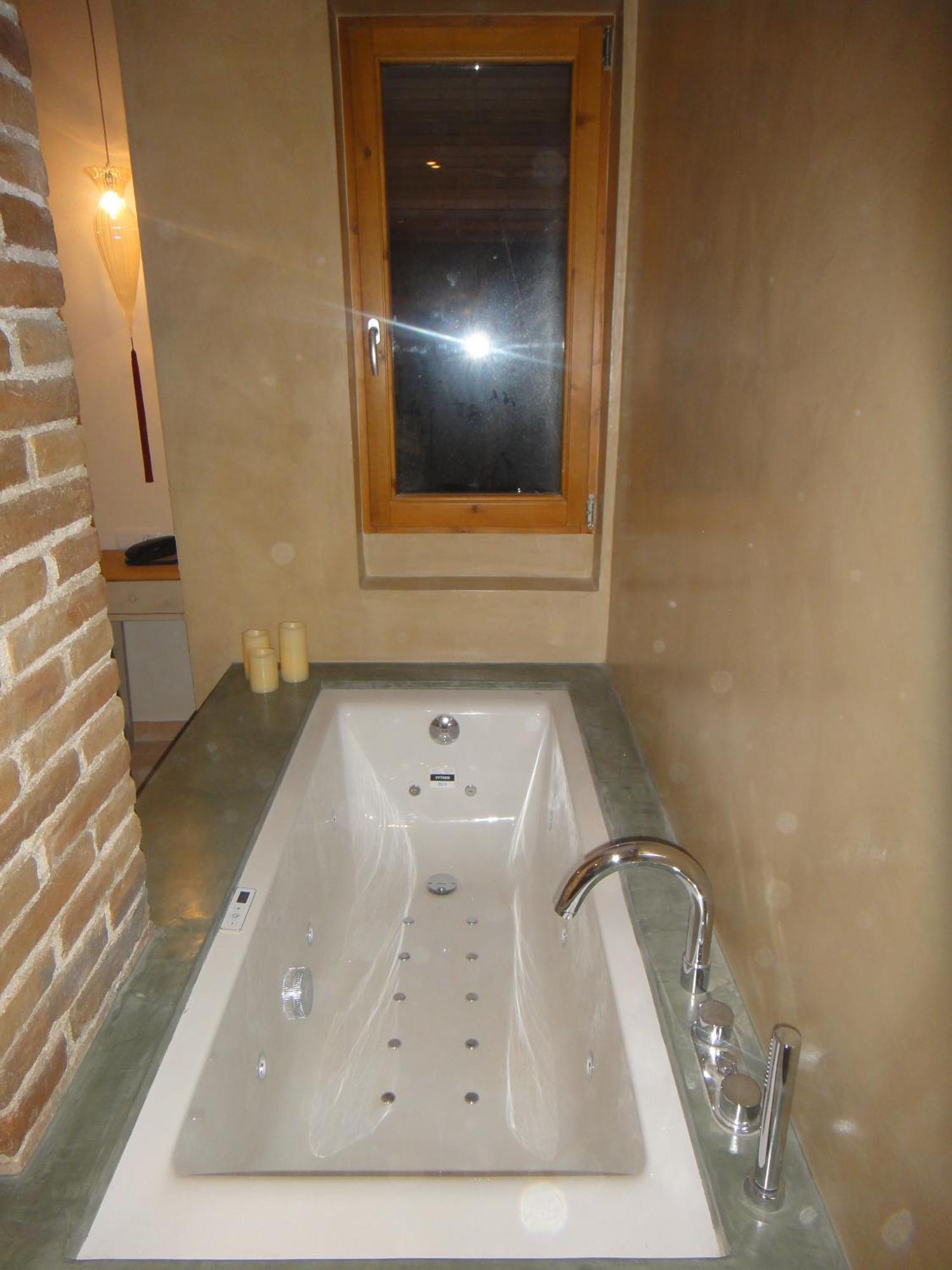 Hotel Rural Cal Torner Adults Only Guiamets Bagian luar foto