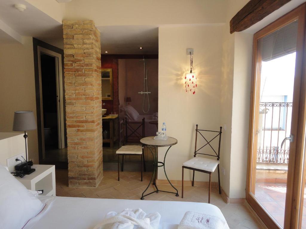 Hotel Rural Cal Torner Adults Only Guiamets Ruang foto
